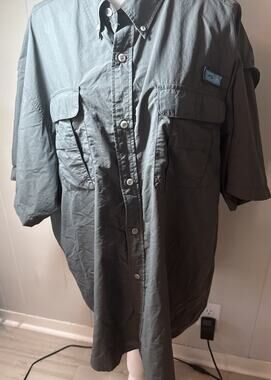 Tuna Mens Sz 3XL Soild Gray Vented Short Sleeved Fishing Shirt AA3